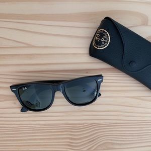Ray-Ban Oversized Wayfarer Sunglasses